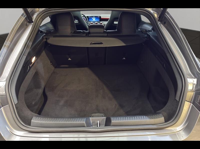 Image MERCEDES-BENZ CLA Shooting Brake 250 e Hybrid EQ 218ch AMG Line 8G-DCT