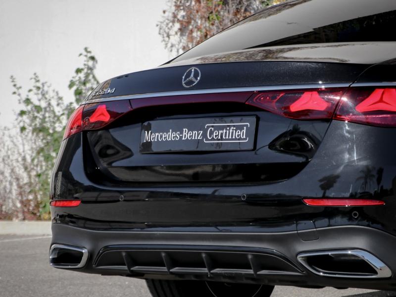 Image MERCEDES-BENZ Classe E 220 d 197+23ch AMG Line 9G-Tronic