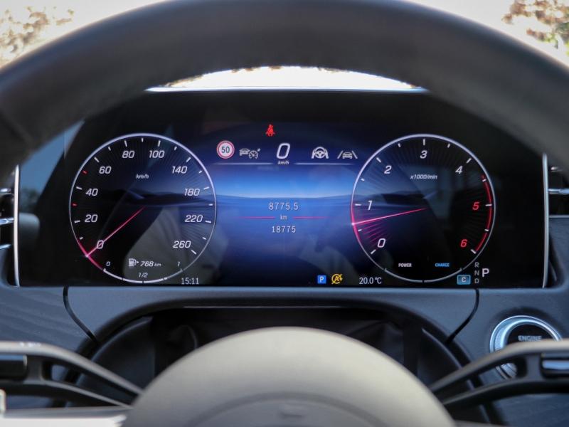 Image MERCEDES-BENZ Classe E 220 d 197+23ch AMG Line 9G-Tronic