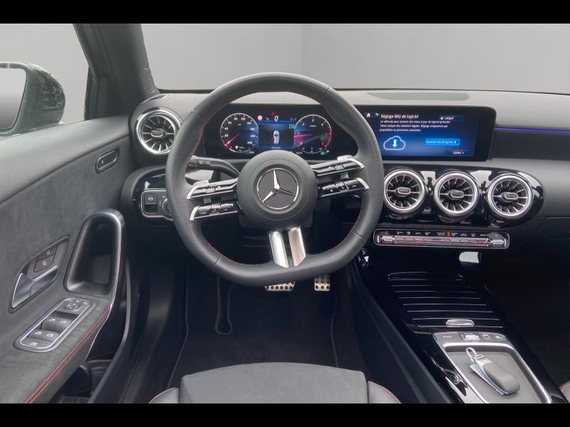 Image MERCEDES-BENZ Classe A 200 d 150ch AMG Line 8G-DCT