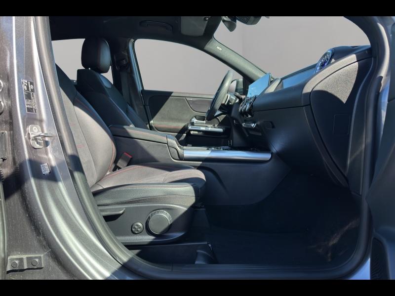 Image MERCEDES-BENZ GLA 200 d 150ch AMG Line 8G-DCT