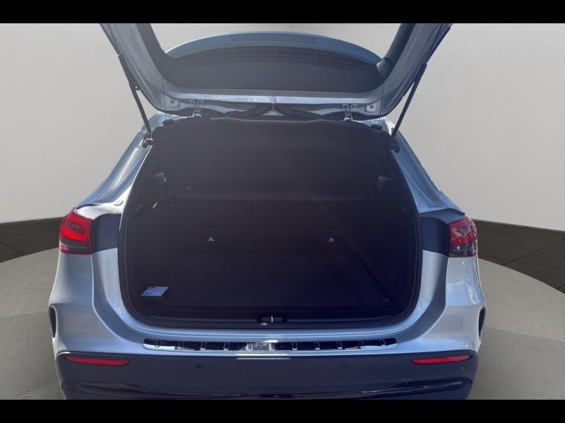 Image MERCEDES-BENZ GLA 200 d 150ch AMG Line 8G-DCT