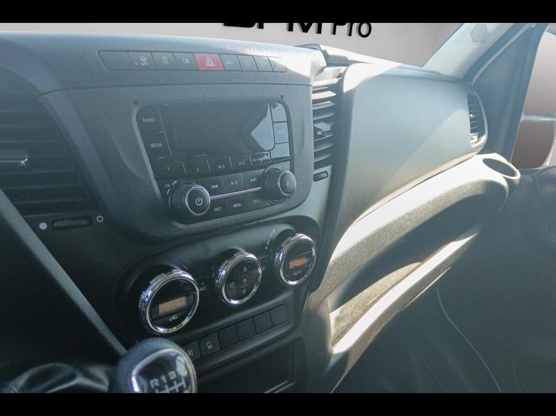 Image IVECO Daily CCb 35C16H Empattement 4100