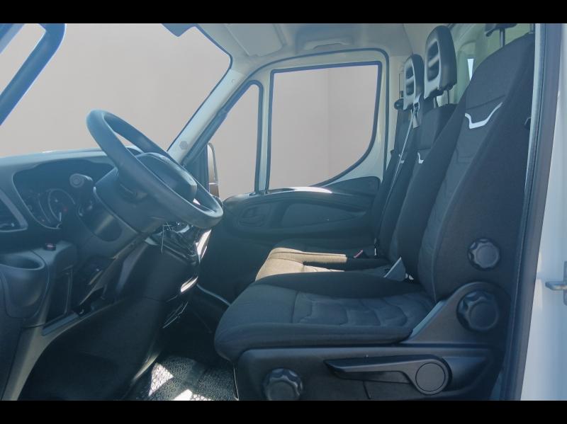Image IVECO Daily CCb 35C14 Empattement 4100