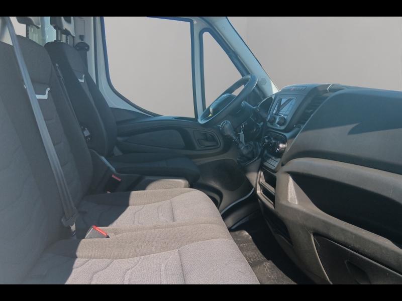 Image IVECO Daily CCb 35C14 Empattement 4100