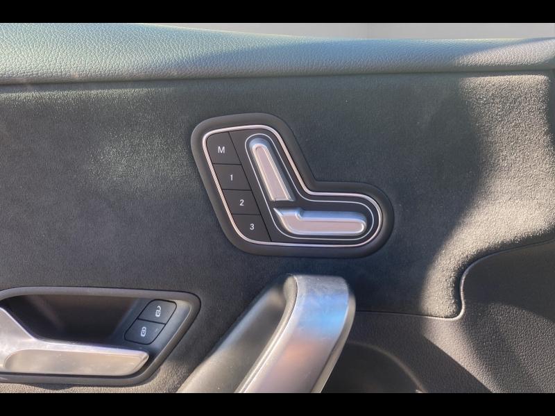 Image MERCEDES-BENZ Classe A 180d 116ch AMG Line 8G-DCT
