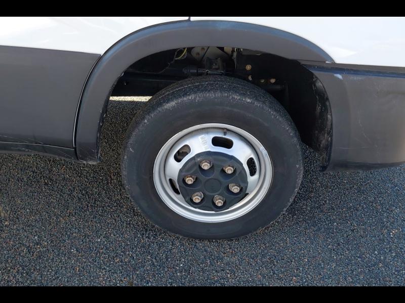 Image IVECO Daily CCb 35C16H3.0 Empattement 3750 Tor