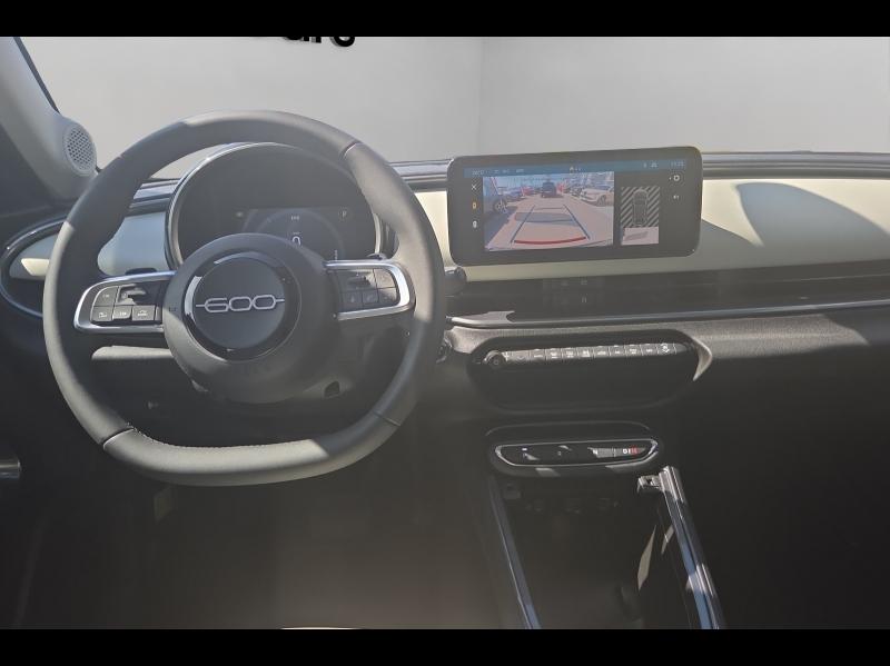 Image FIAT 600 1.2 Hybrid Turbo 110ch La Prima eDCT6