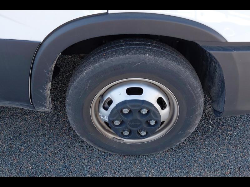 Image IVECO Daily CCb 35C16H empattement 4100 3.0