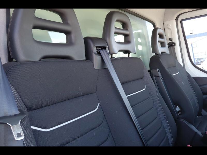 Image IVECO Daily CCb 35C16H empattement 4100 3.0