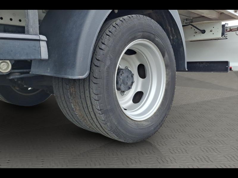 Image FUSO Canter CCb 3C15 Empattement 28