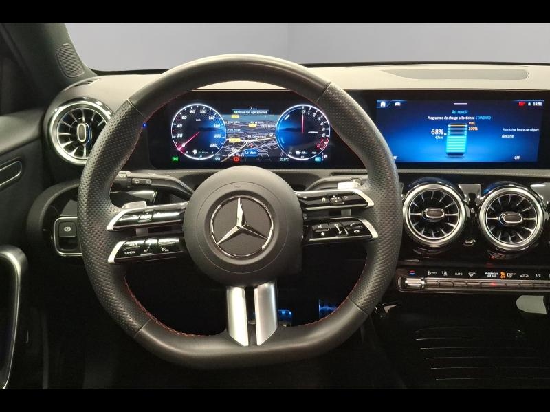 Image MERCEDES-BENZ Classe A 250 e Hybrid EQ 163+109ch AMG Line 8G-DCT
