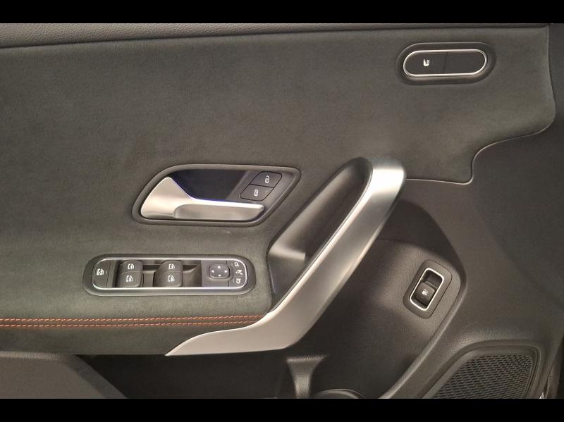 Image MERCEDES-BENZ Classe A 250 e Hybrid EQ 163+109ch AMG Line 8G-DCT