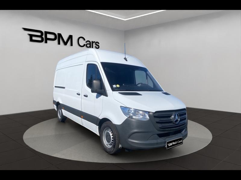 Image MERCEDES-BENZ Sprinter Fg 315 CDI 37 3T5 First Propulsion Léger (22 500 ?HT)