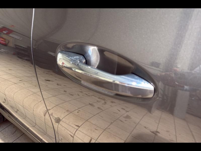 Image MERCEDES-BENZ GLA 200 d 150ch AMG Line 8G-DCT