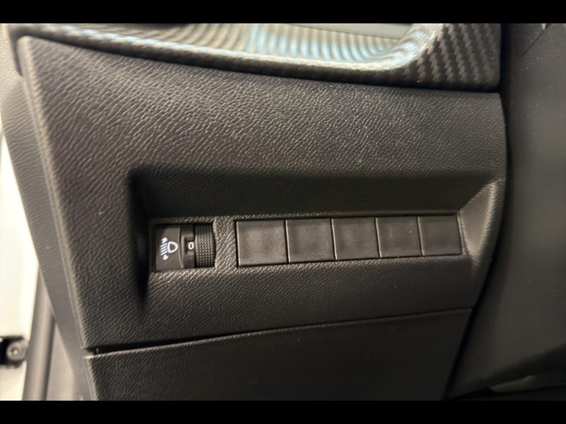 Image PEUGEOT 208 1.2 PureTech 100ch S&S Allure