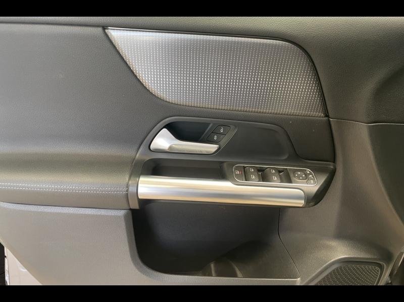 Image MERCEDES-BENZ GLA 200 d 150ch Progressive Line 8G-DCT