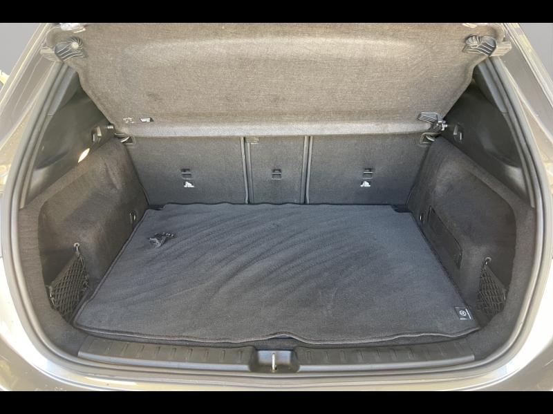 Image MERCEDES-BENZ GLA 200 d 150ch Progressive Line 8G-DCT