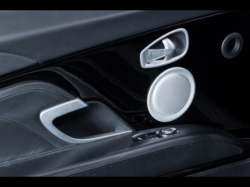 Image ASTON MARTIN DBS Coupé V12 5.2 725ch Superleggera BVA8