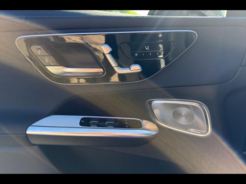 Image MERCEDES-BENZ GLC 300 e Hybrid 313ch AMG Line + 4Matic 9G-Tronic