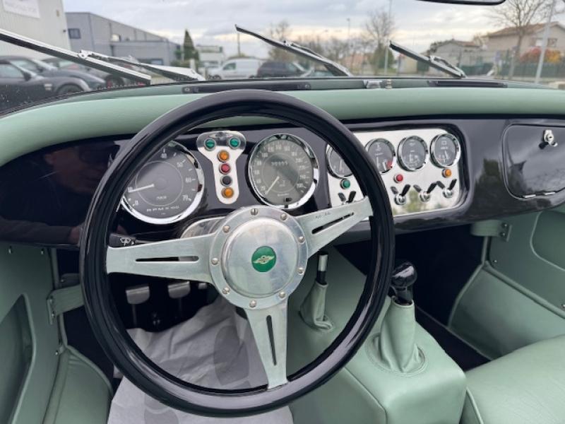 Image MORGAN Plus 8 V8