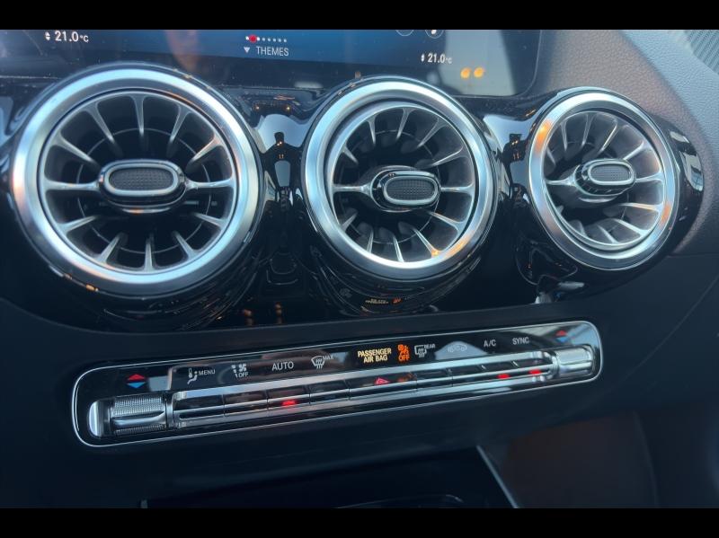 Image MERCEDES-BENZ GLA 200 163ch AMG Line 7G-DCT