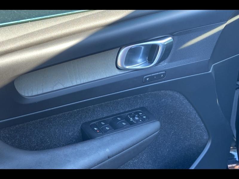 Image VOLVO XC40 D3 AdBlue AWD 150ch Inscription Luxe Geartronic 8