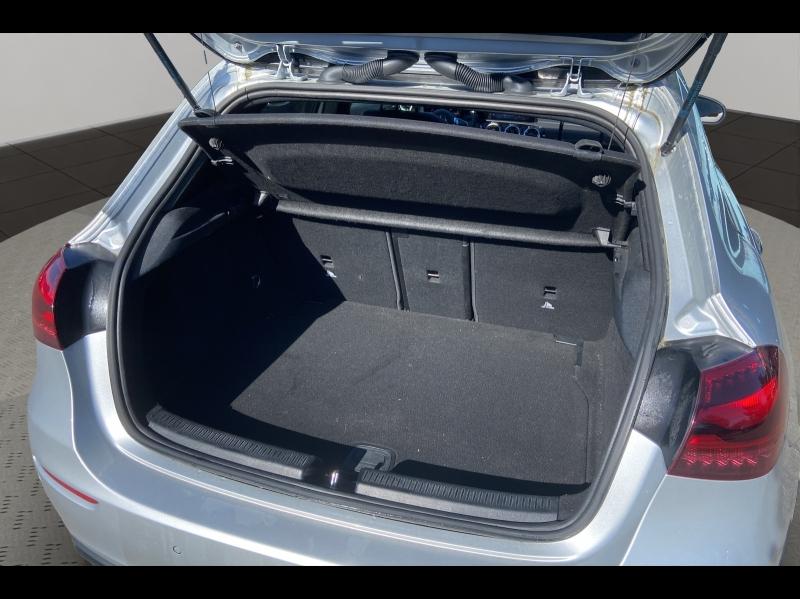 Image MERCEDES-BENZ Classe A 180 d 116ch Progressive Line 8G-DCT