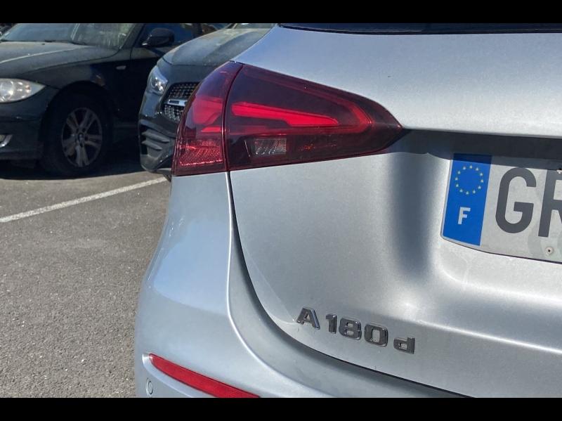 Image MERCEDES-BENZ Classe A 180 d 116ch Progressive Line 8G-DCT