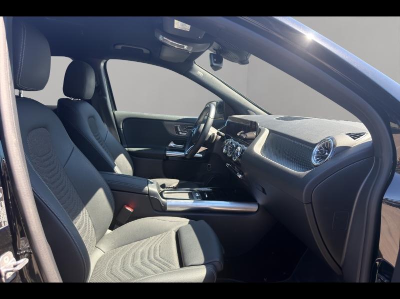 Image MERCEDES-BENZ GLA 200 d 150ch Progressive Line 8G-DCT