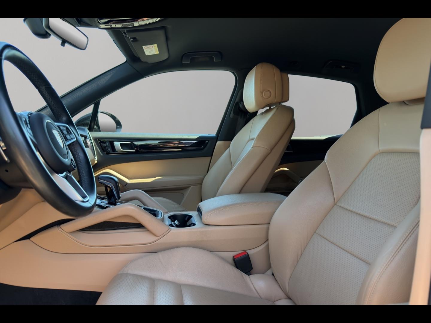 Image PORSCHE Cayenne 3.0 V6 462ch E-Hybrid