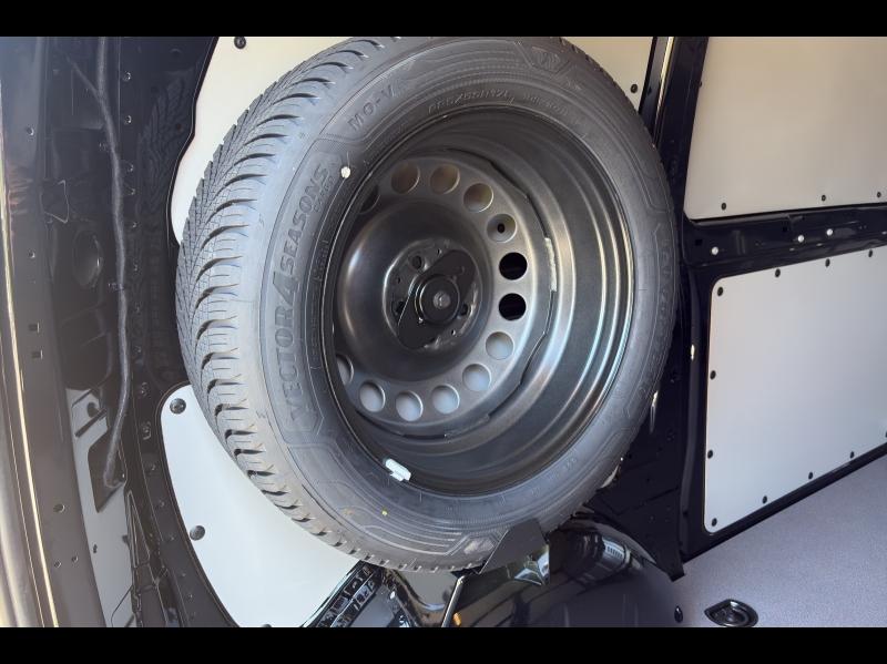 Image MERCEDES-BENZ Vito Fg 119 CDI FOURGON Compact Select 4X4 9G-Tronic