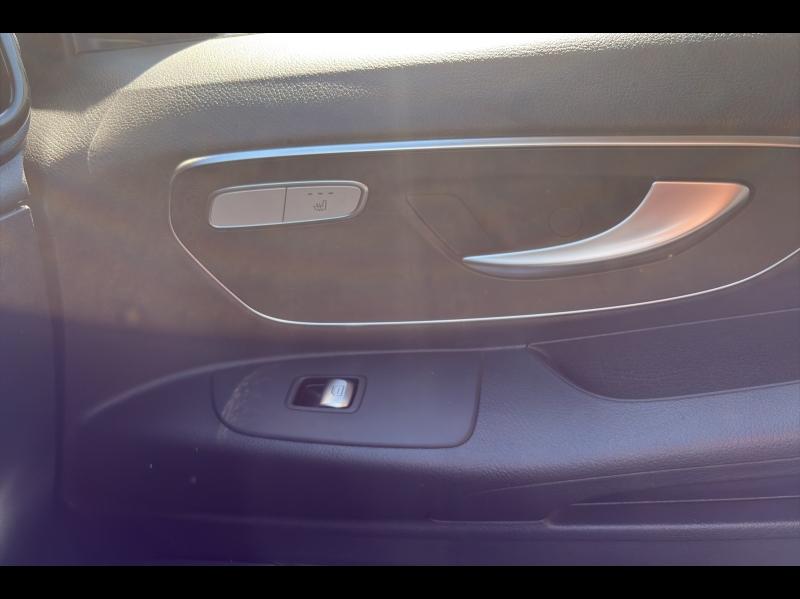 Image MERCEDES-BENZ Vito Fg 119 CDI FOURGON Compact Select 4X4 9G-Tronic