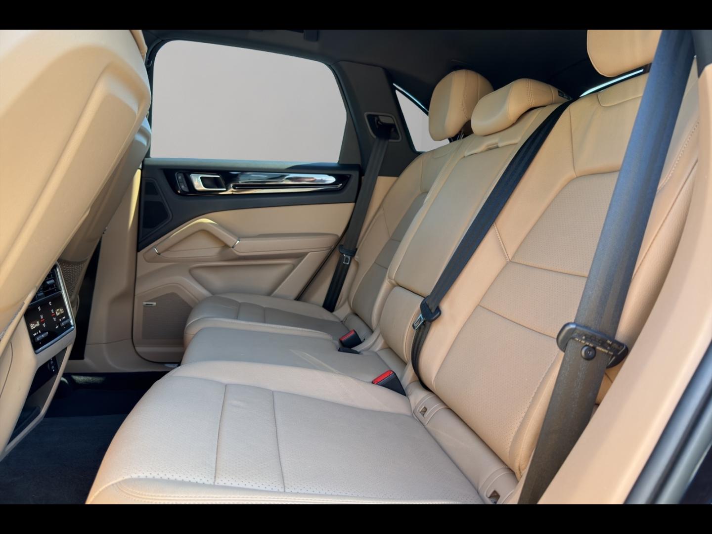 Image PORSCHE Cayenne 3.0 V6 462ch E-Hybrid