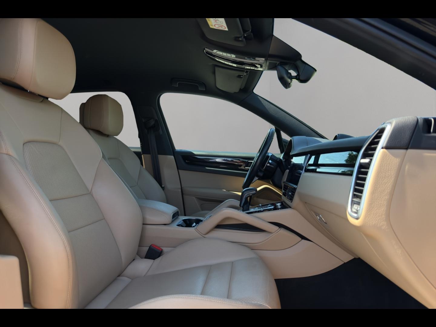 Image PORSCHE Cayenne 3.0 V6 462ch E-Hybrid