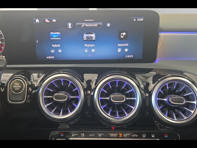 Image MERCEDES-BENZ Classe A 250 e 163+109ch AMG Line 8G-DCT