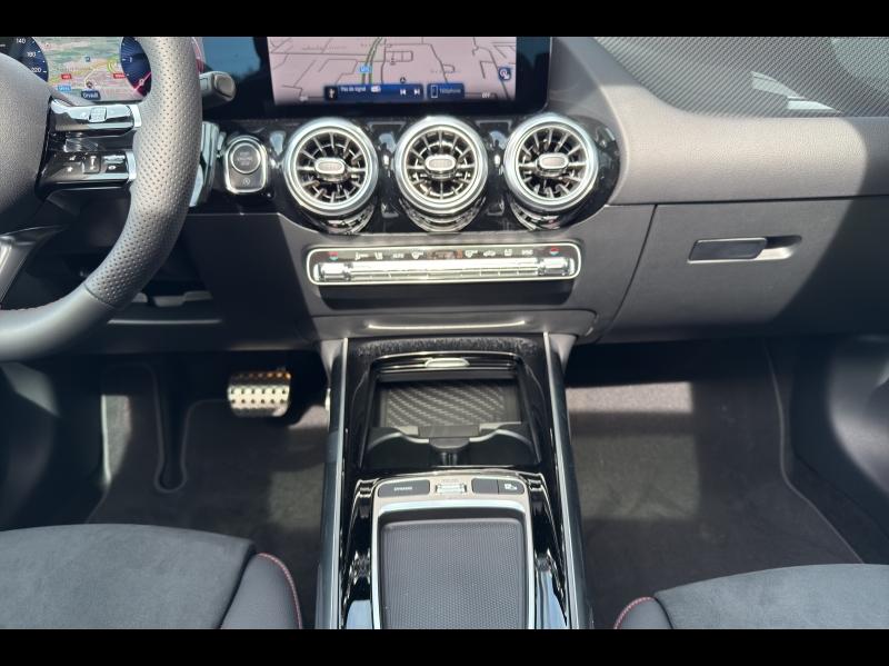 Image MERCEDES-BENZ Classe B 200 d AMG Line