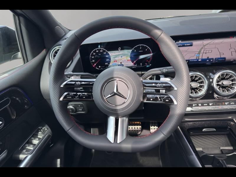 Image MERCEDES-BENZ Classe B 200 d AMG Line