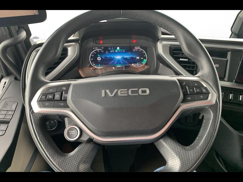 Image IVECO S-Way Base
