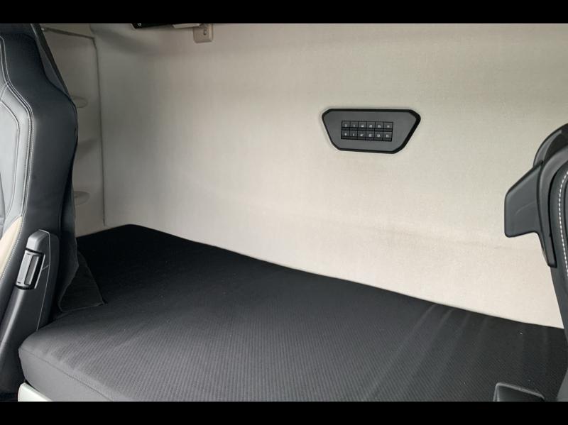 Image IVECO S-Way Base