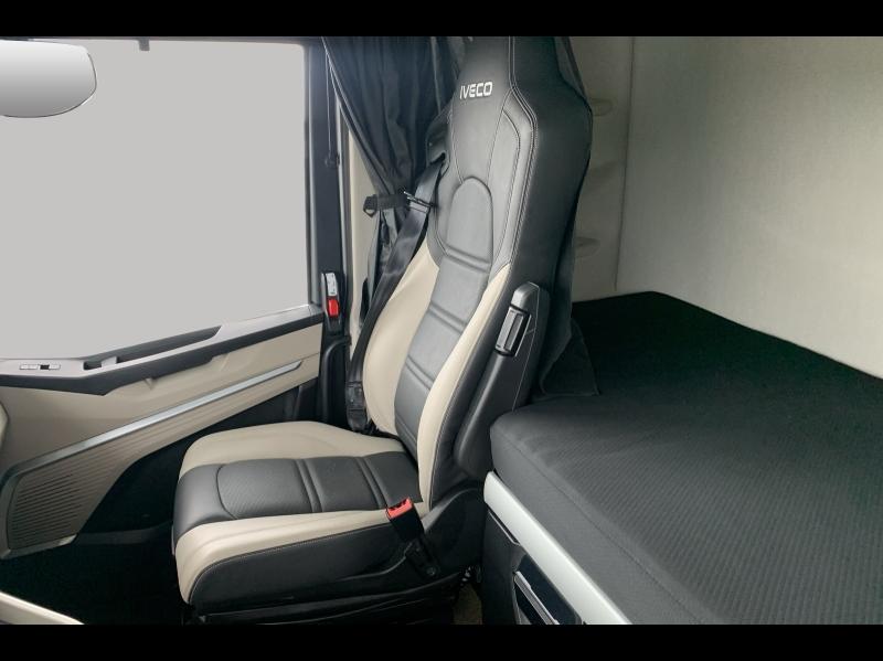 Image IVECO S-Way Base