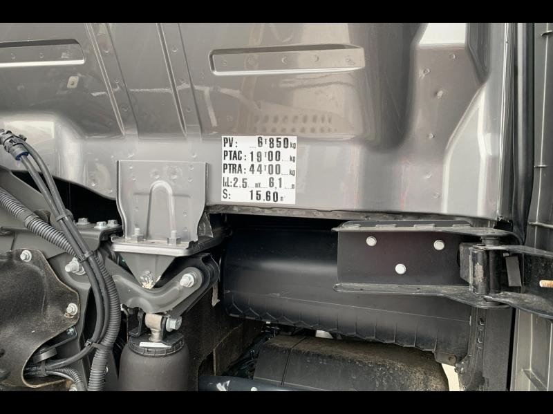 Image IVECO S-Way Base