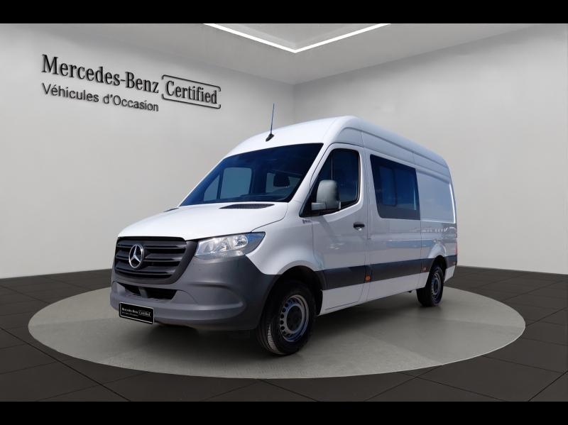 Photo MERCEDES-BENZ Sprinter Fg 314 CDI 37 3T5 First Propulsion Lourd cabine approfondie 6 places