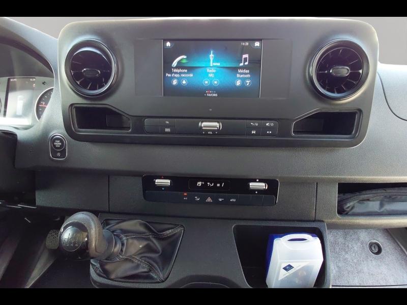 Image MERCEDES-BENZ Sprinter Fg 314 CDI 37 3T5 First Propulsion Lourd cabine approfondie 6 places