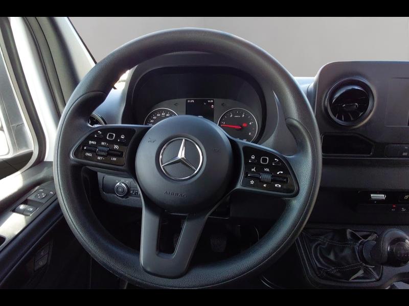 Image MERCEDES-BENZ Sprinter Fg 314 CDI 37 3T5 First Propulsion Lourd cabine approfondie 6 places