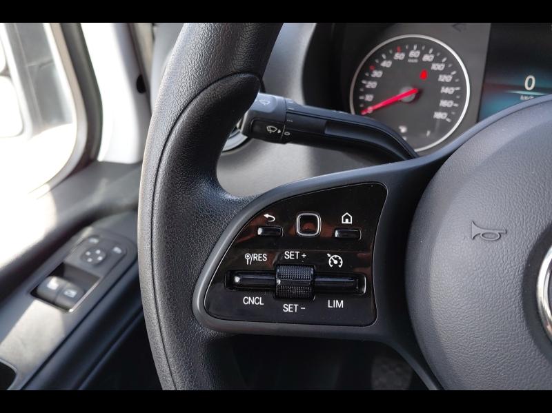 Image MERCEDES-BENZ Sprinter Fg 314 CDI 37 3T5 First Propulsion Lourd cabine approfondie 6 places