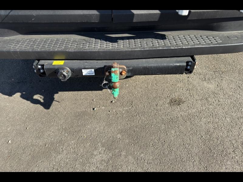 Image IVECO Daily 35S Fg 35-140V12 A8 / FOURGON / 12m3 / L3H2 / 35S14V12 A8 / 2020 / AUTOMATIQUE /