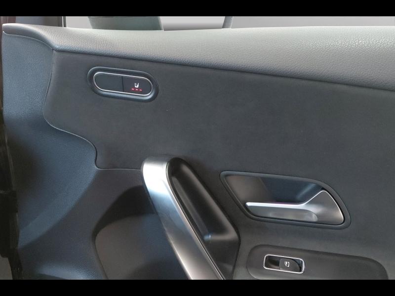 Image MERCEDES-BENZ Classe A 200 163ch AMG Line 7G-DCT 9cv
