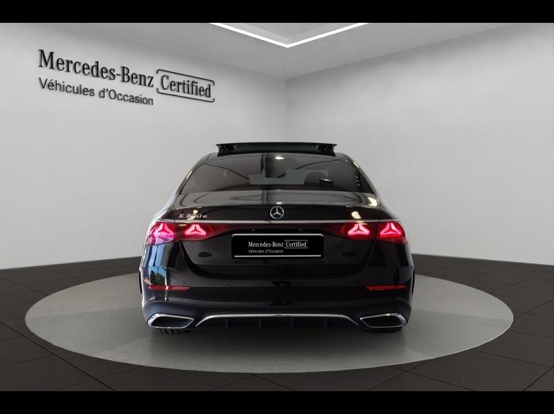 Image MERCEDES-BENZ Classe E 300 e 204+129ch AMG Line 9G-Tronic