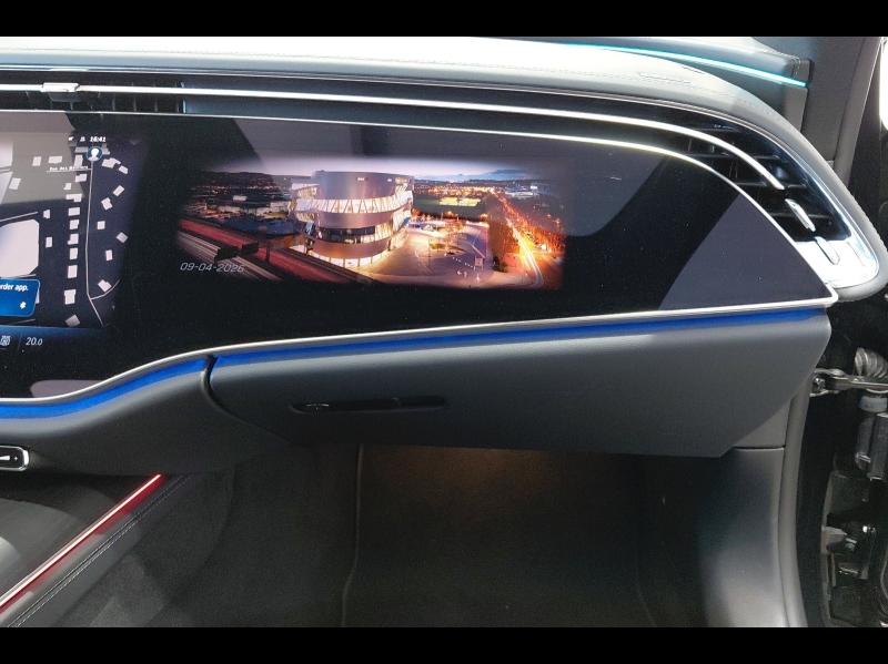 Image MERCEDES-BENZ Classe E 300 e 204+129ch AMG Line 9G-Tronic